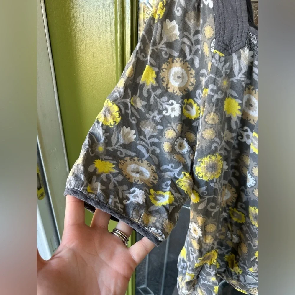 Medium Gray Boho Floral Baggy 100% Cotton Keyhole Smock Neck 3/4 Sleeve Blouse